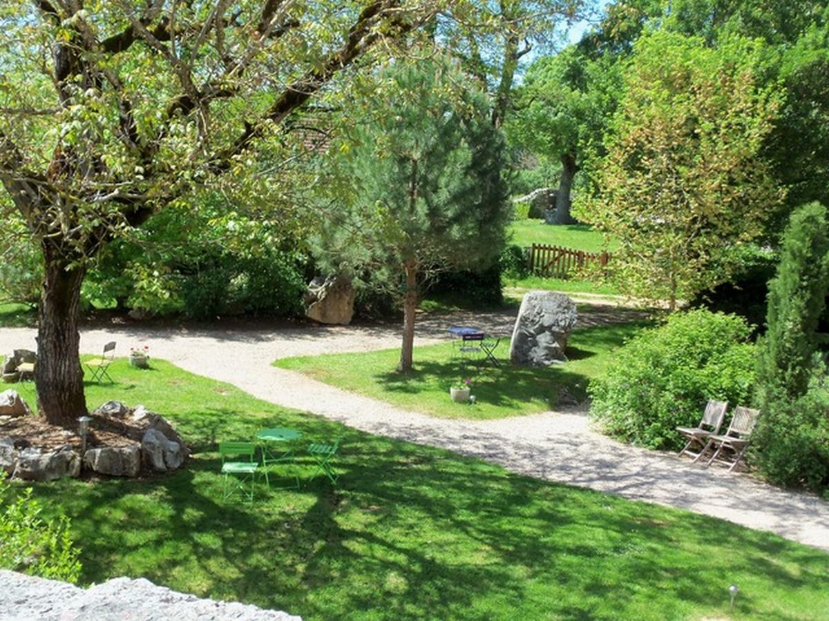 Chambres Et Jardin De Pierres Espedaillac Экстерьер фото